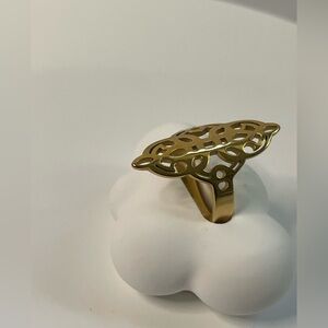 NWT Gold Stainless Steel Ring Women Bohemian Style Size 7